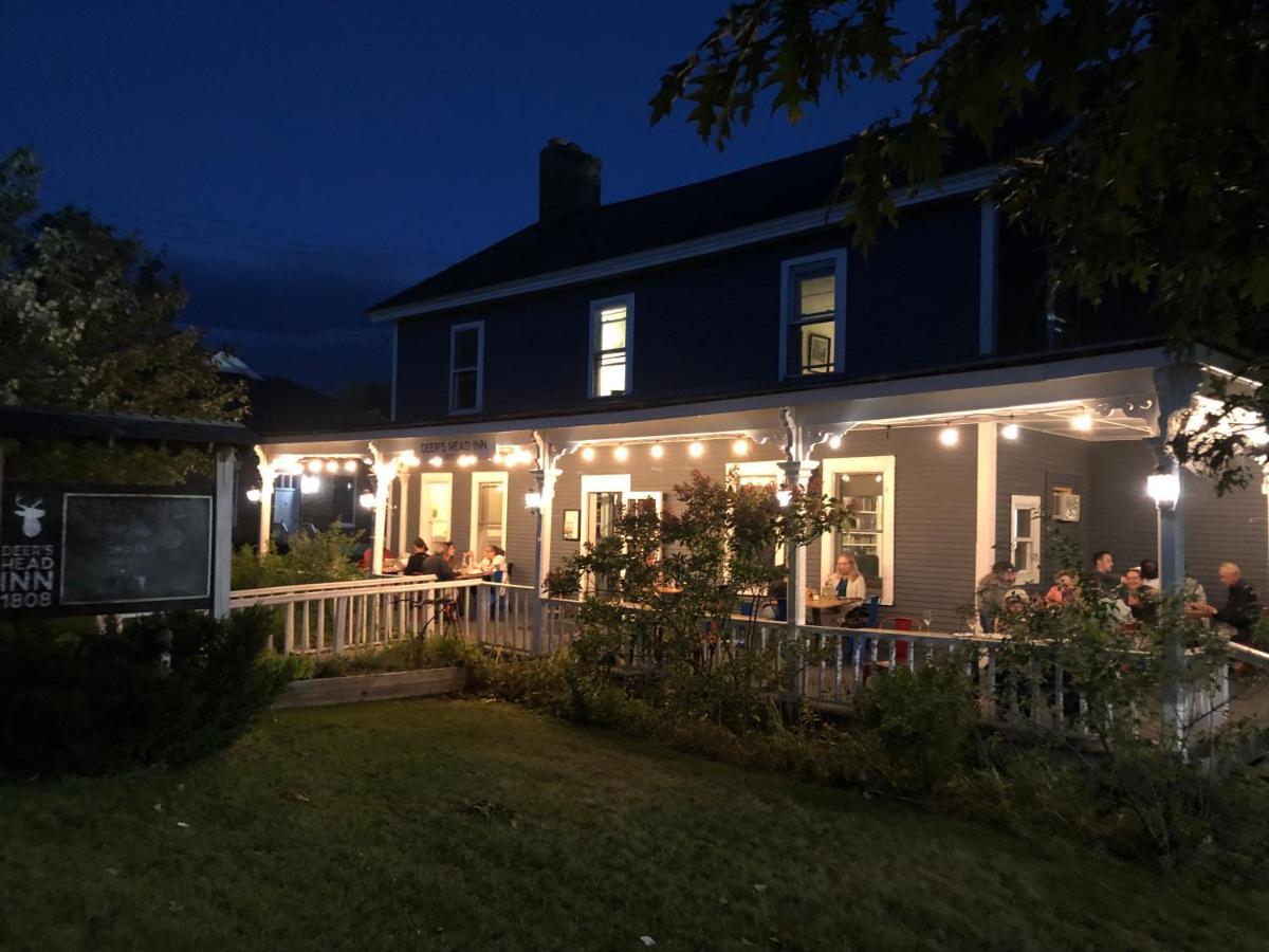 The Deers Head Inn Tavern Elizabethtown Εξωτερικό φωτογραφία